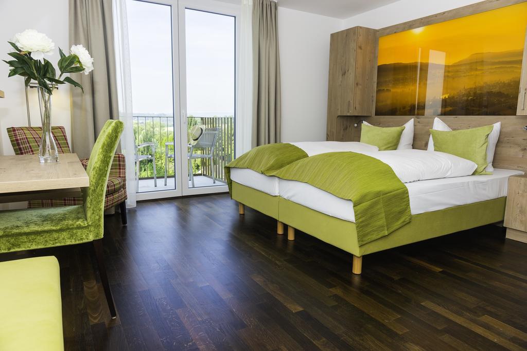 Hotel Rheingold Gailingen Værelse billede